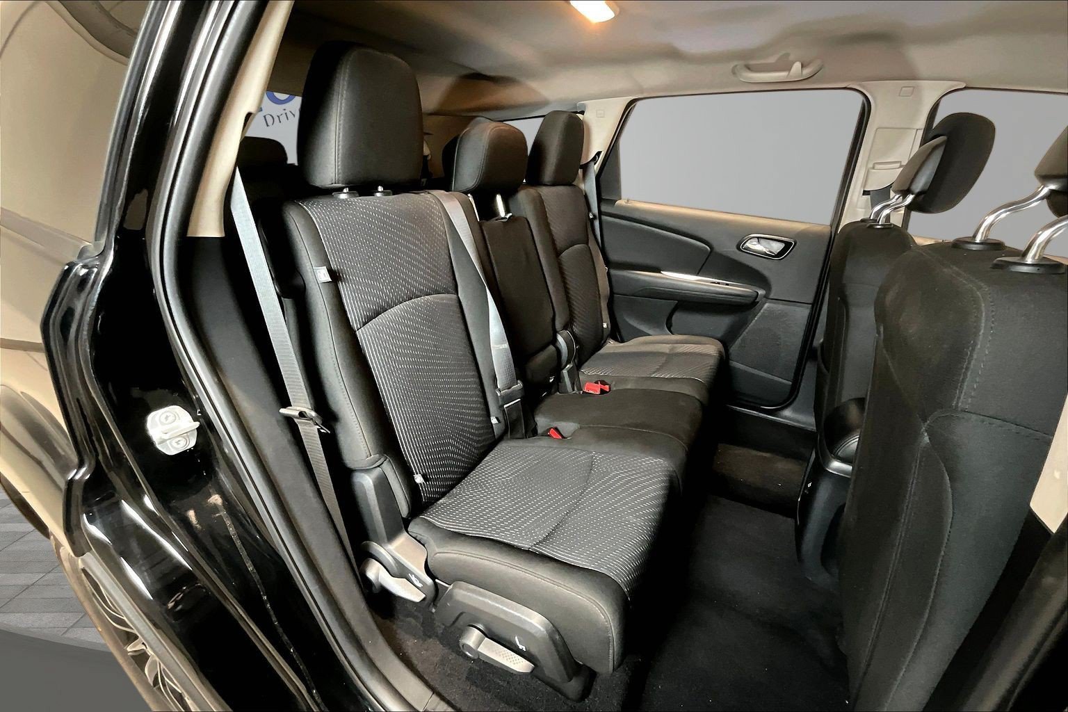 Used 2020 Dodge Journey SE w/ Blacktop Package FWD image 24