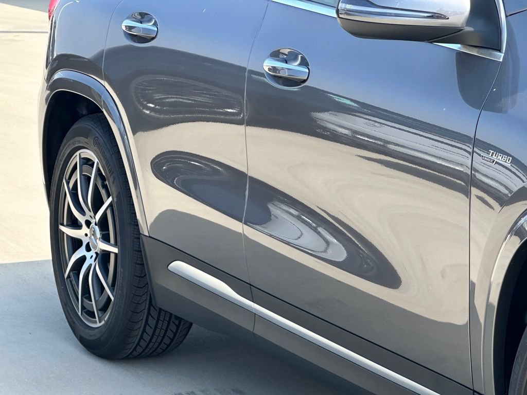 New 2025 Mercedes-Benz GLA 35 AMG 4MATIC image 4