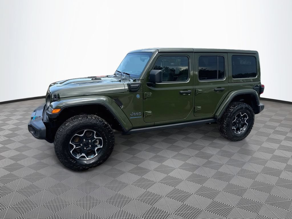 Used 2023 Jeep Wrangler Unlimited Rubicon 4xe w/ Cold Weather Group AWD/4WD image 9