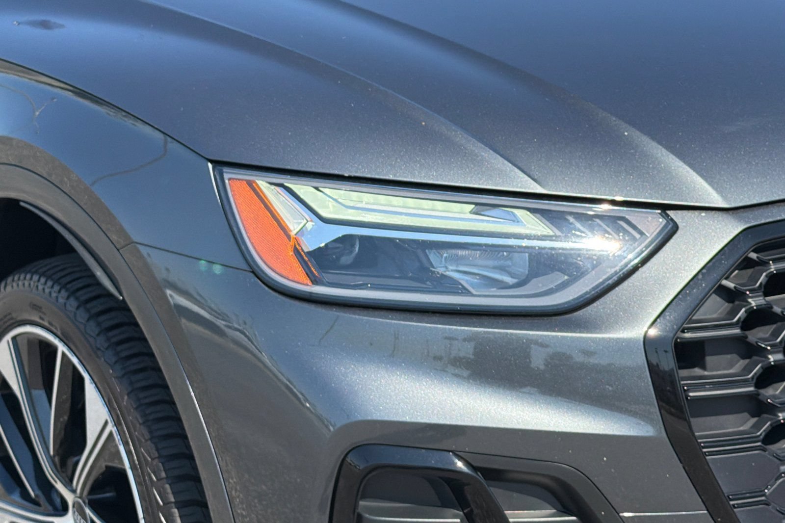 Used 2021 Audi SQ5 Premium Plus w/ Premium Plus Package AWD/4WD image 39