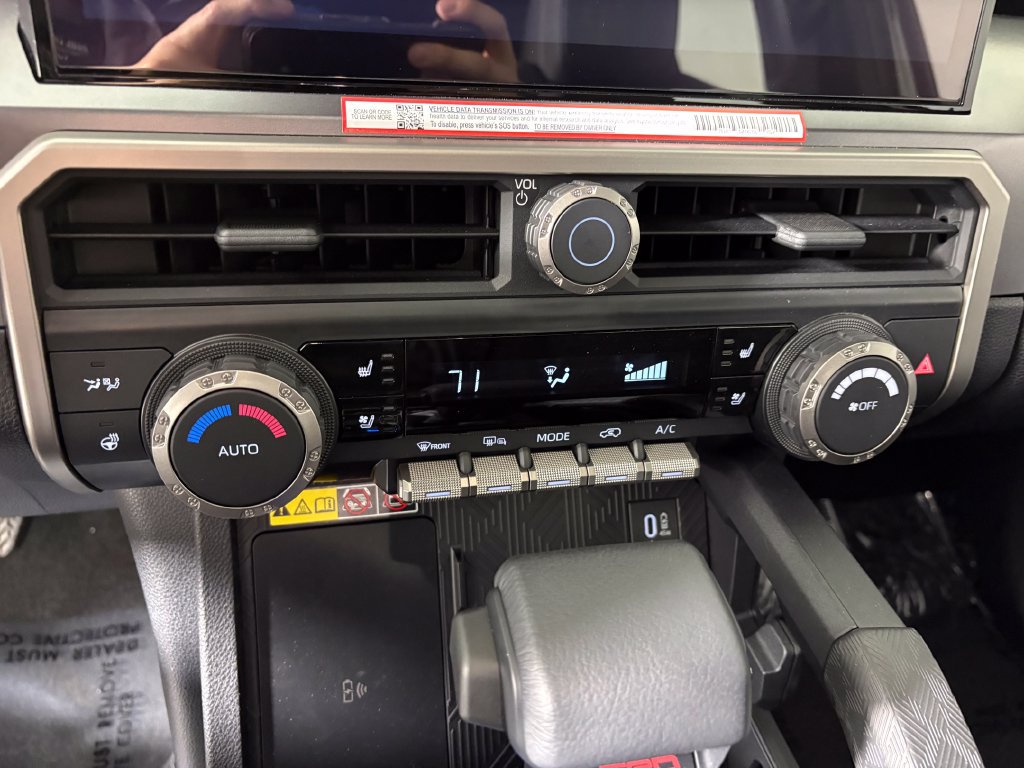 Used 2026 Toyota 4Runner TRD Off-Road Premium AWD/4WD image 19