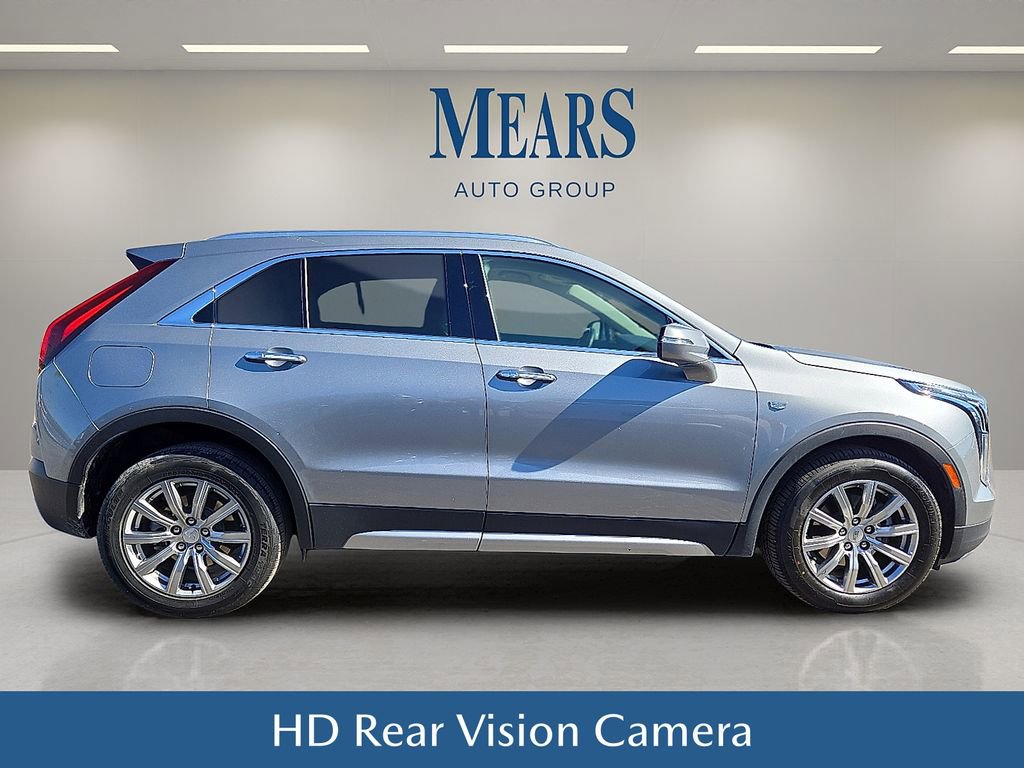 Used 2023 Cadillac XT4 Premium Luxury image 7