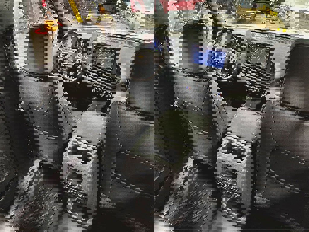 Used 2025 Chevrolet Silverado EV W/T image 19