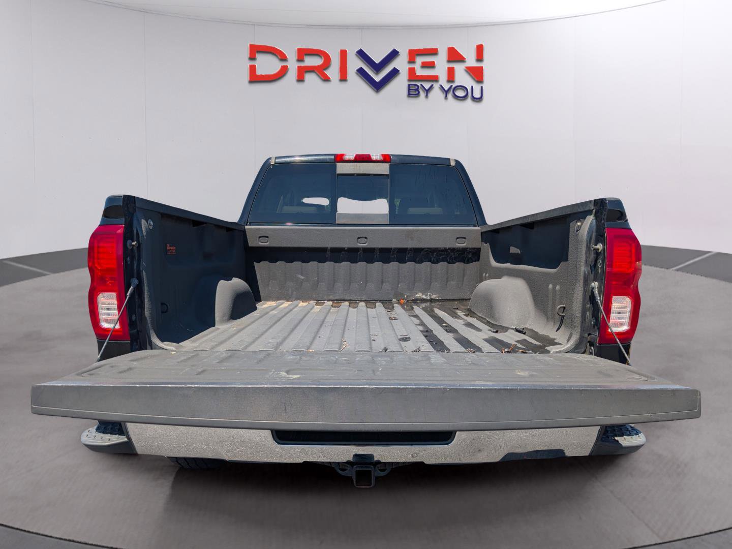 Used 2018 Chevrolet Silverado 1500 LTZ w/ Sport Package AWD/4WD image 30