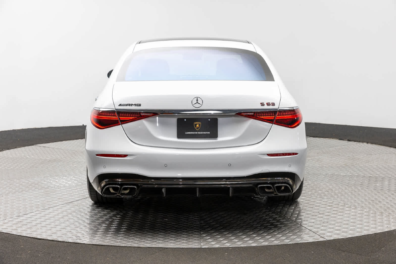 Used 2025 Mercedes-Benz S 63 AMG S w/ Rear Seat Package image 5