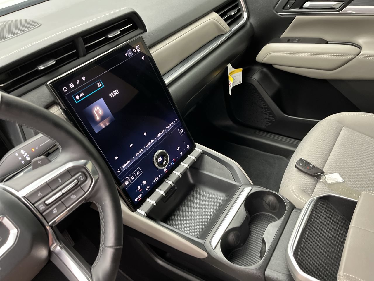 Certified 2025 GMC Terrain Elevation AWD/4WD image 16