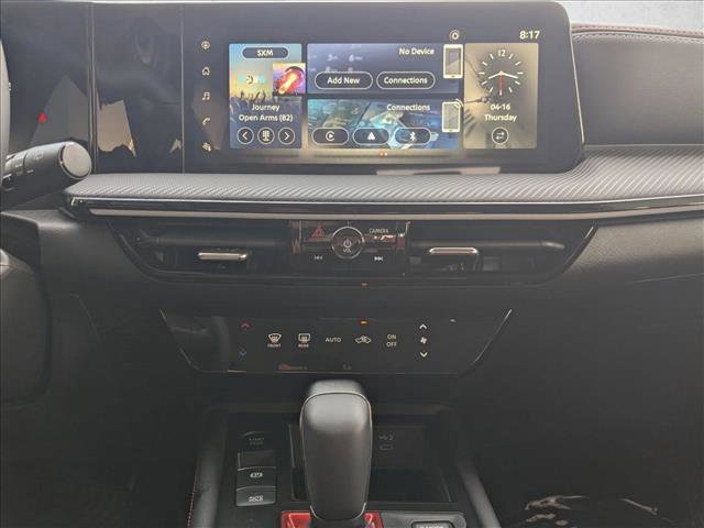 Used 2025 Nissan Kicks SR AWD/4WD image 14