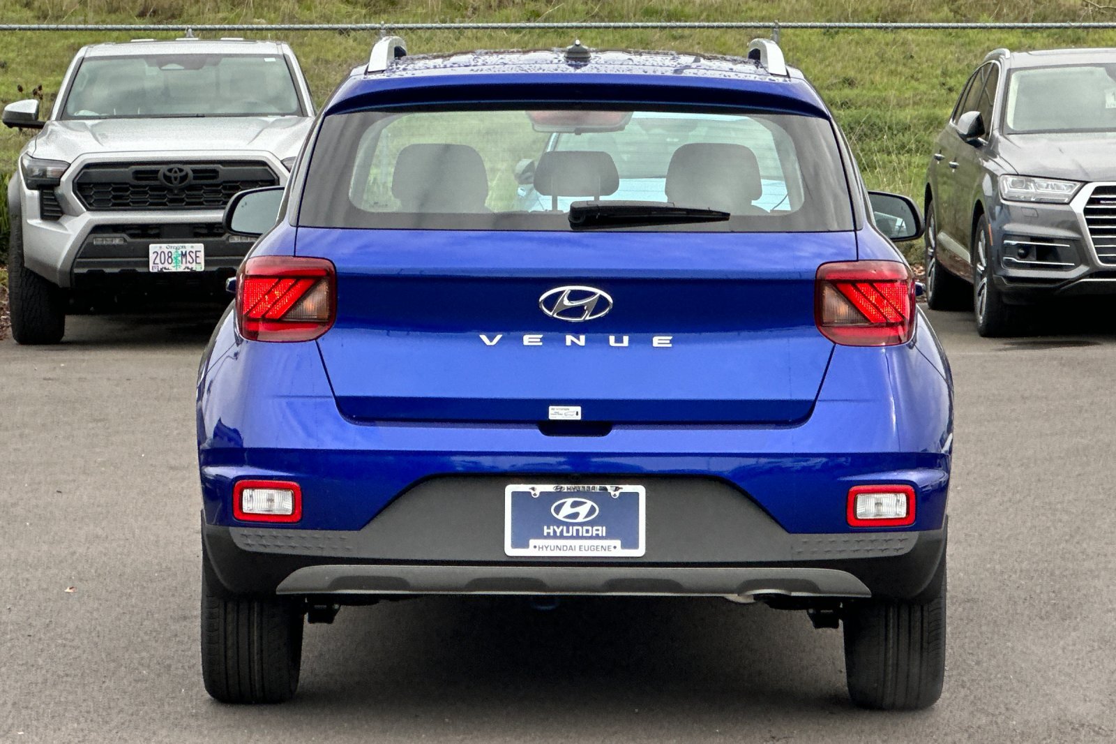 Used 2026 Hyundai Venue SEL FWD image 4