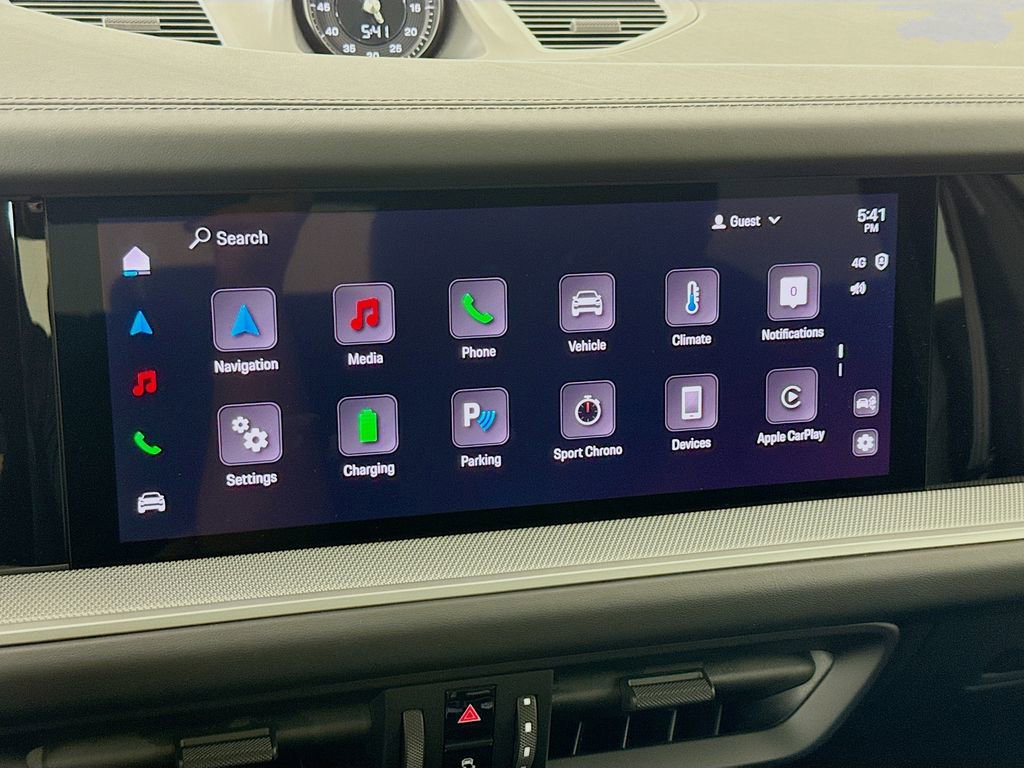 Certified 2025 Porsche Cayenne E-Hybrid image 18