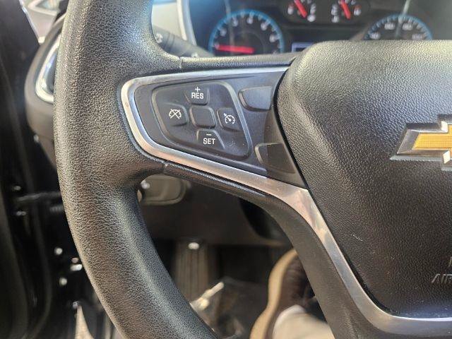 Used 2018 Chevrolet Equinox LS AWD/4WD image 19