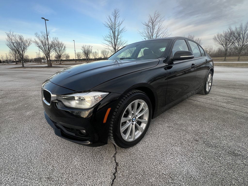 Used 2016 BMW 320i xDrive Sedan image 1
