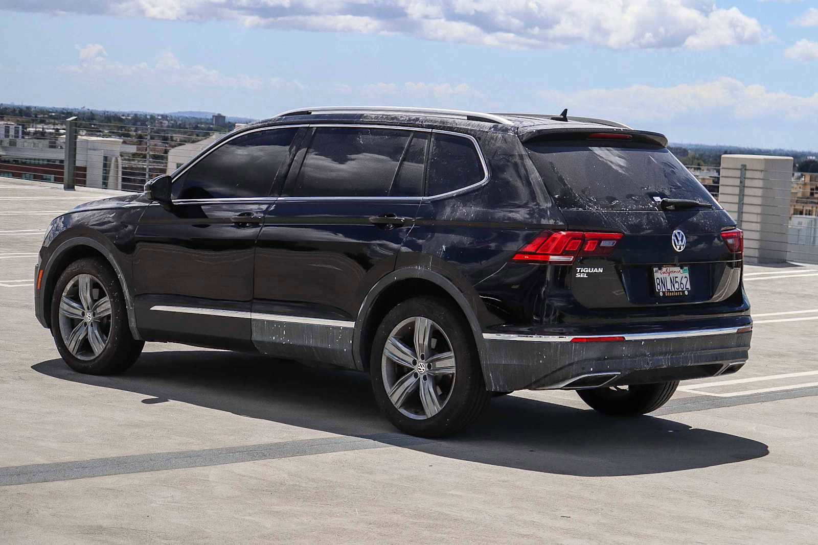 Used 2020 Volkswagen Tiguan SEL FWD image 6