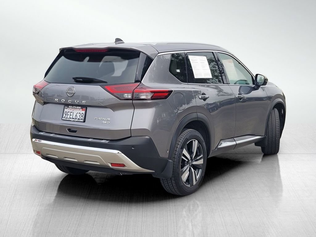 Used 2023 Nissan Rogue Platinum w/ Platinum Premium Package image 4
