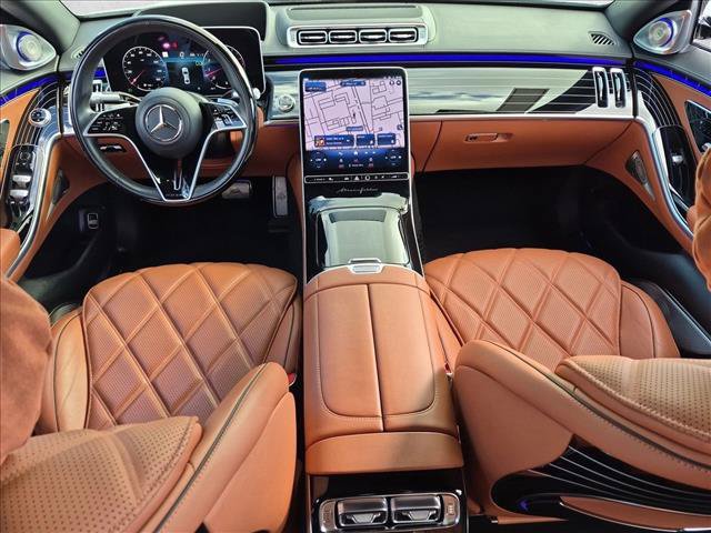 Certified 2025 Mercedes-Benz Maybach S 680 4MATIC image 19