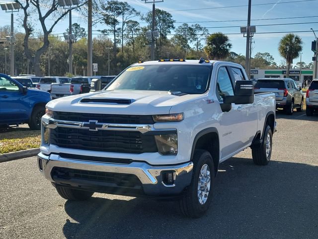 Used 2025 Chevrolet Silverado 2500 LT w/ All Star Edition image 2