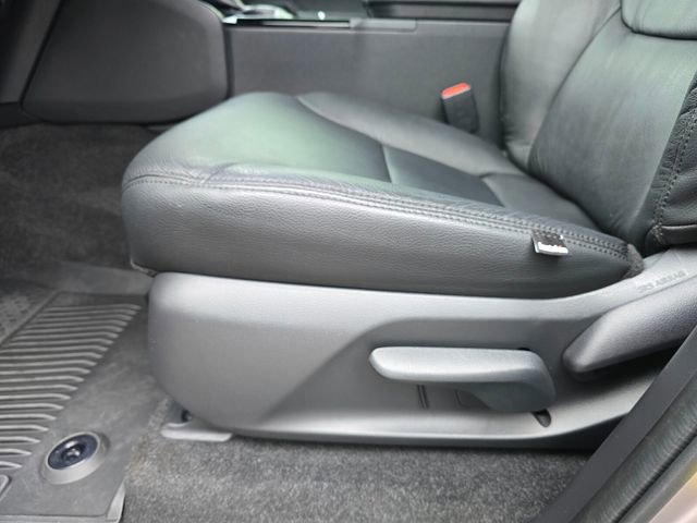 Used 2025 Toyota Land Cruiser image 15