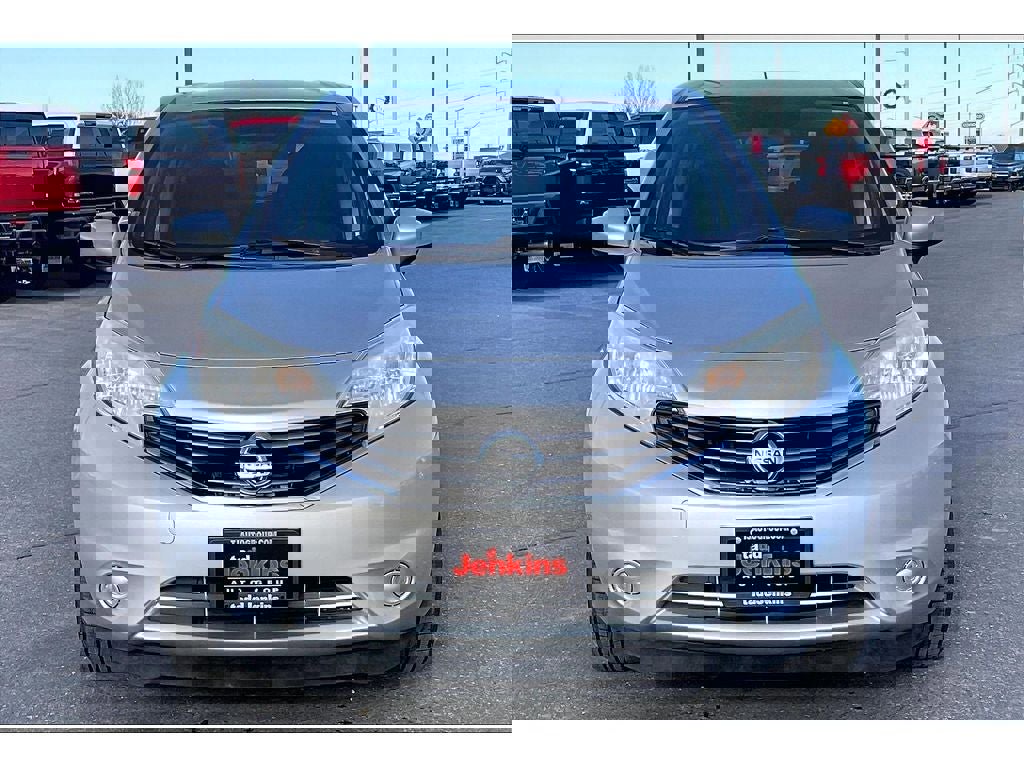 Used 2015 Nissan Versa Note SV FWD image 3