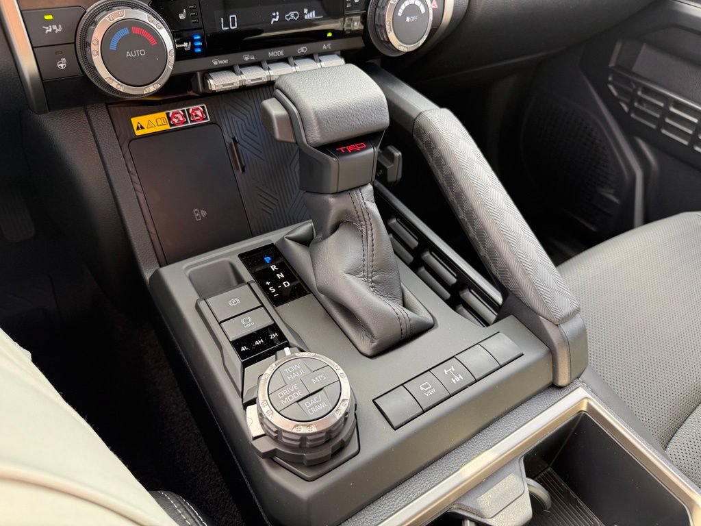New 2026 Toyota 4Runner TRD Off-Road Premium AWD/4WD image 27