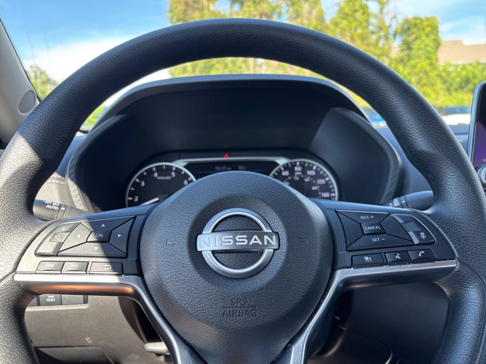 Used 2025 Nissan Sentra SV FWD image 28