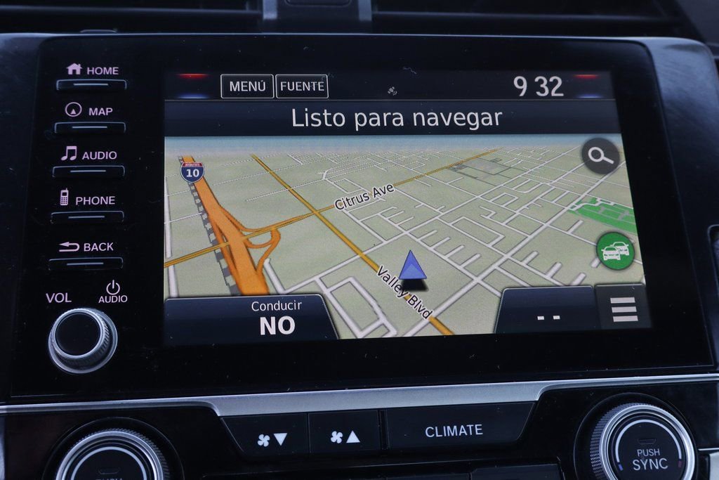 Used 2019 Honda Civic Touring image 29