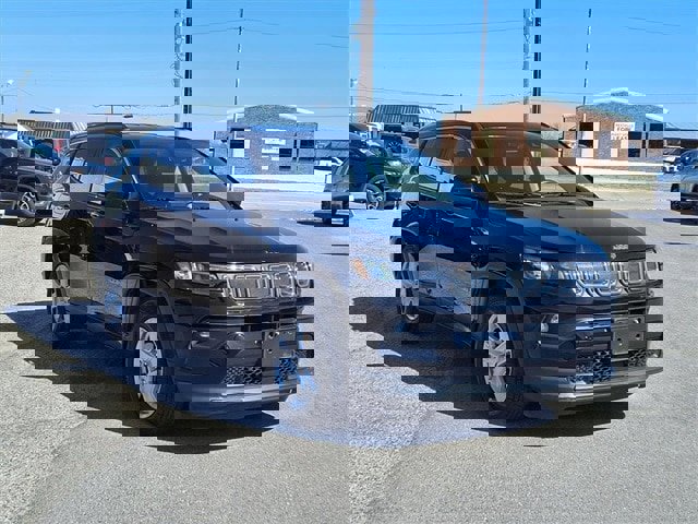 Used 2022 Jeep Compass Latitude w/ Convenience Group image 23