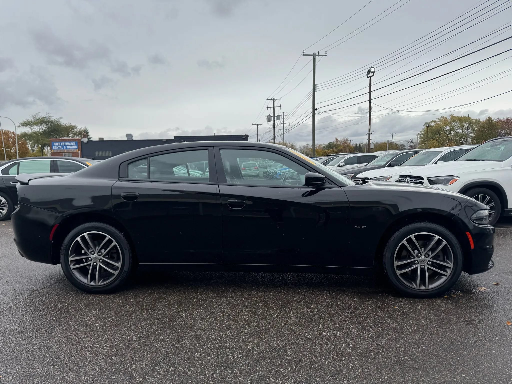 Used 2018 Dodge Charger GT AWD/4WD image 4