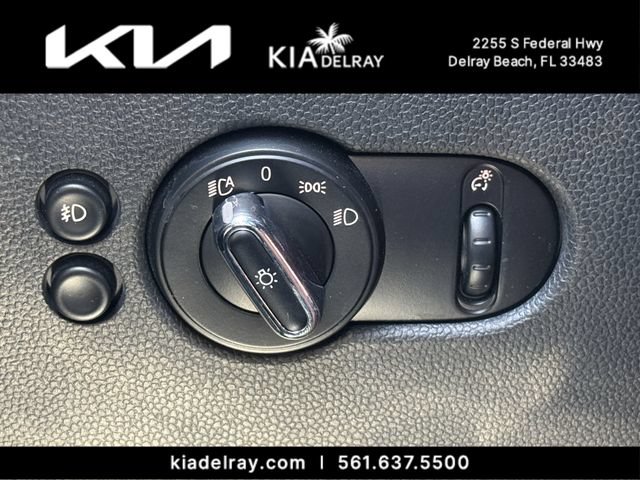 Used 2018 MINI Cooper S FWD image 24