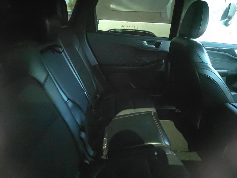 Used 2023 Ford Escape ST-Line w/ Tech Pack #1 AWD/4WD image 14