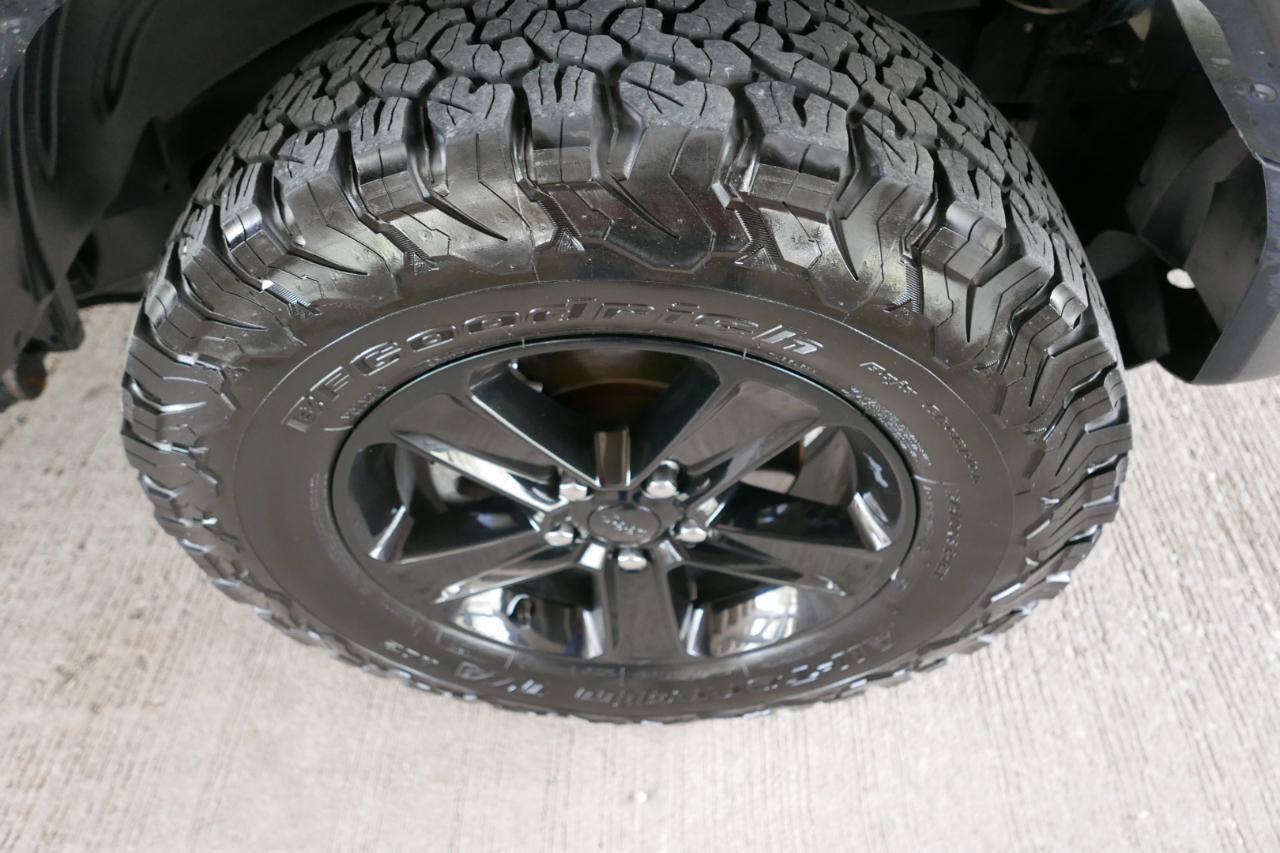 Used 2020 Jeep Wrangler Unlimited Sport AWD/4WD image 27