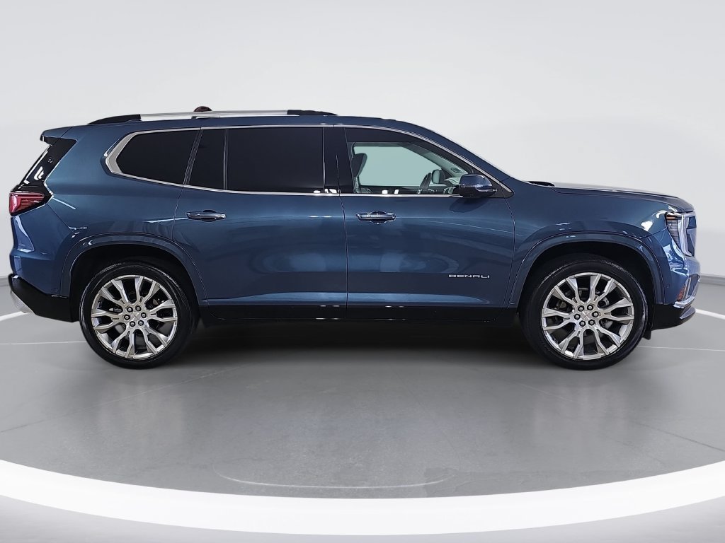 Certified 2024 GMC Acadia Denali w/ Super Cruise Package AWD/4WD image 2