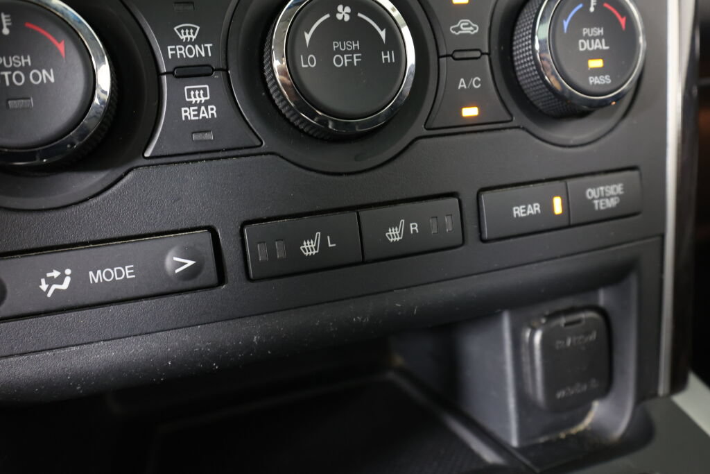 Used 2011 MAZDA CX-9 Grand Touring w/ Moonroof & Bose Audio Pkg AWD/4WD image 40