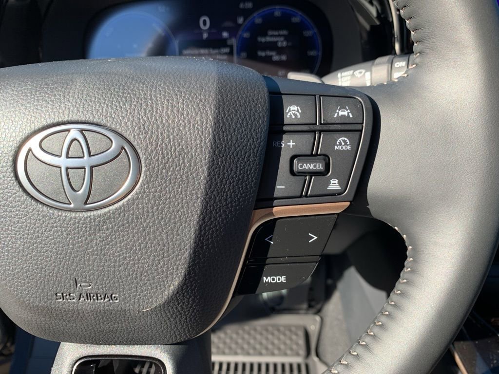 New 2025 Toyota Crown Signia image 27