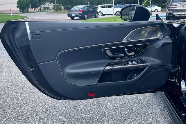 Used 2022 Mercedes-Benz SL 63 AMG 4MATIC image 15