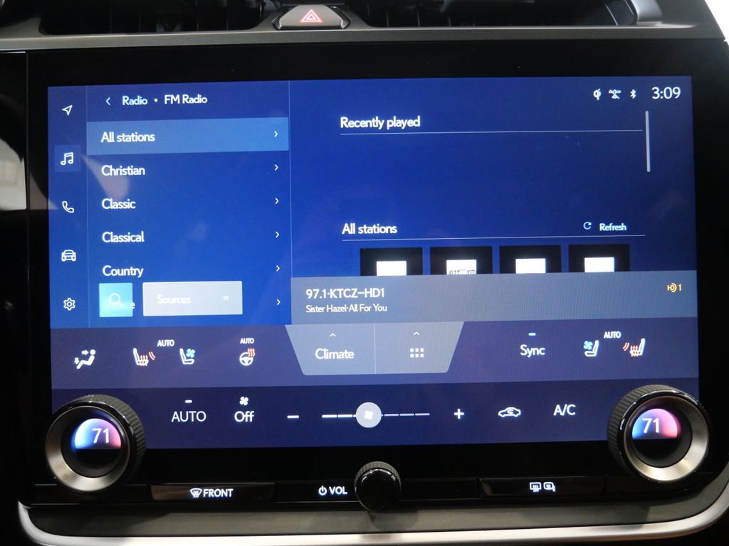 Certified 2023 Lexus RZ 450e Premium w/ Accessory Package (P1) image 17