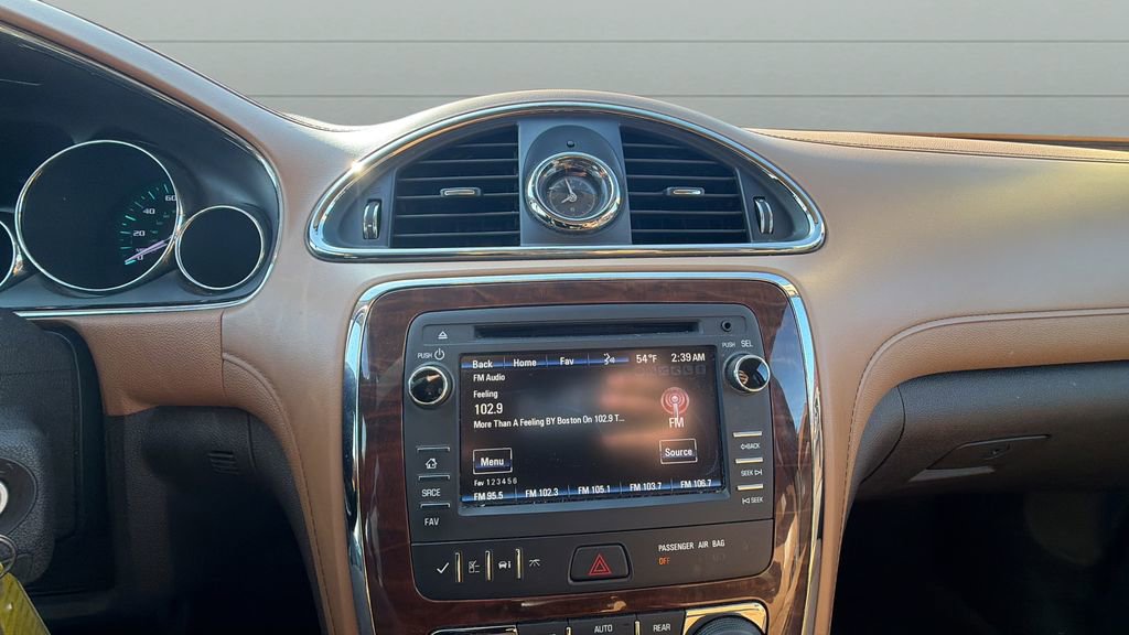 Used 2017 Buick Enclave Leather AWD/4WD image 15