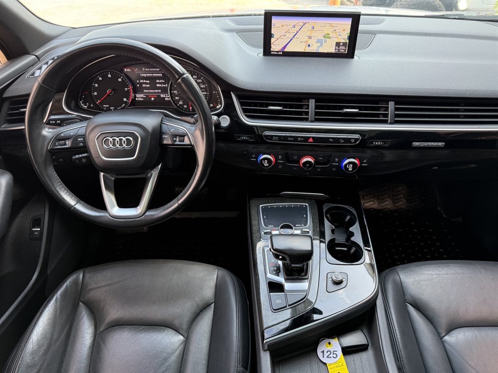 Used 2017 Audi Q7 2.0T Premium AWD/4WD image 22
