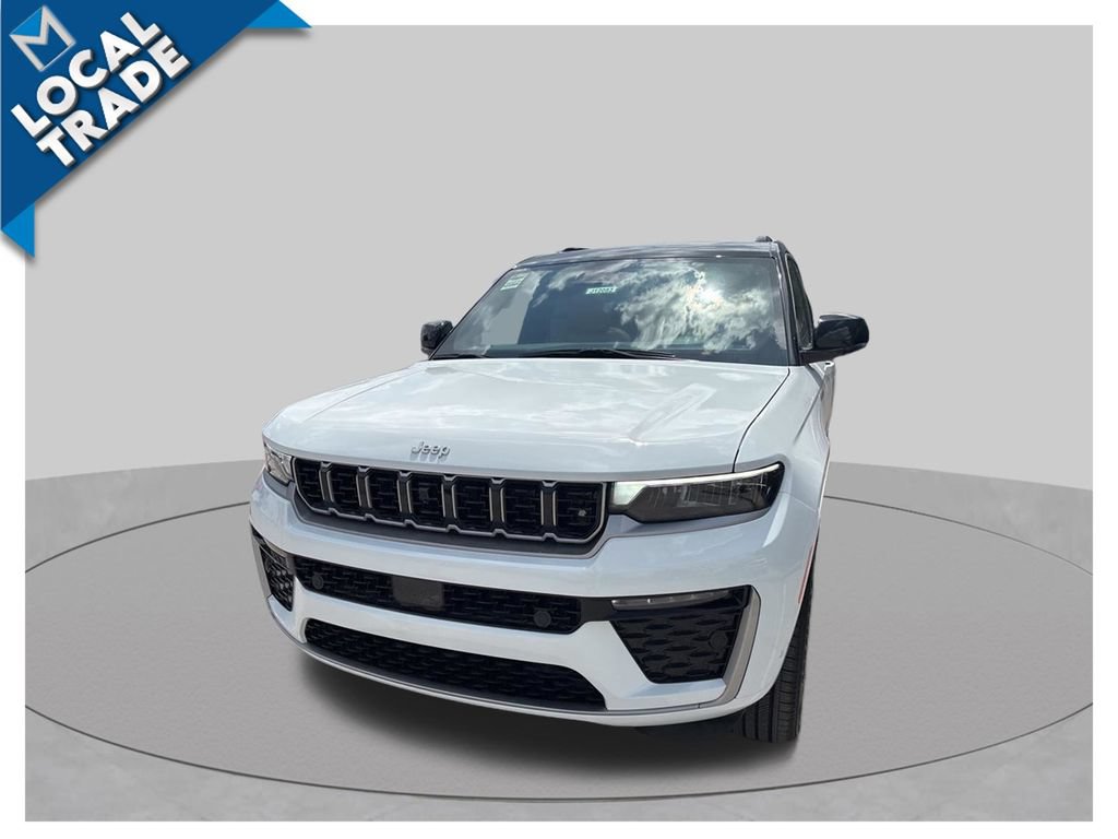Used 2026 Jeep Grand Cherokee L Summit w/ Advanced Protech Group IV AWD/4WD image 12