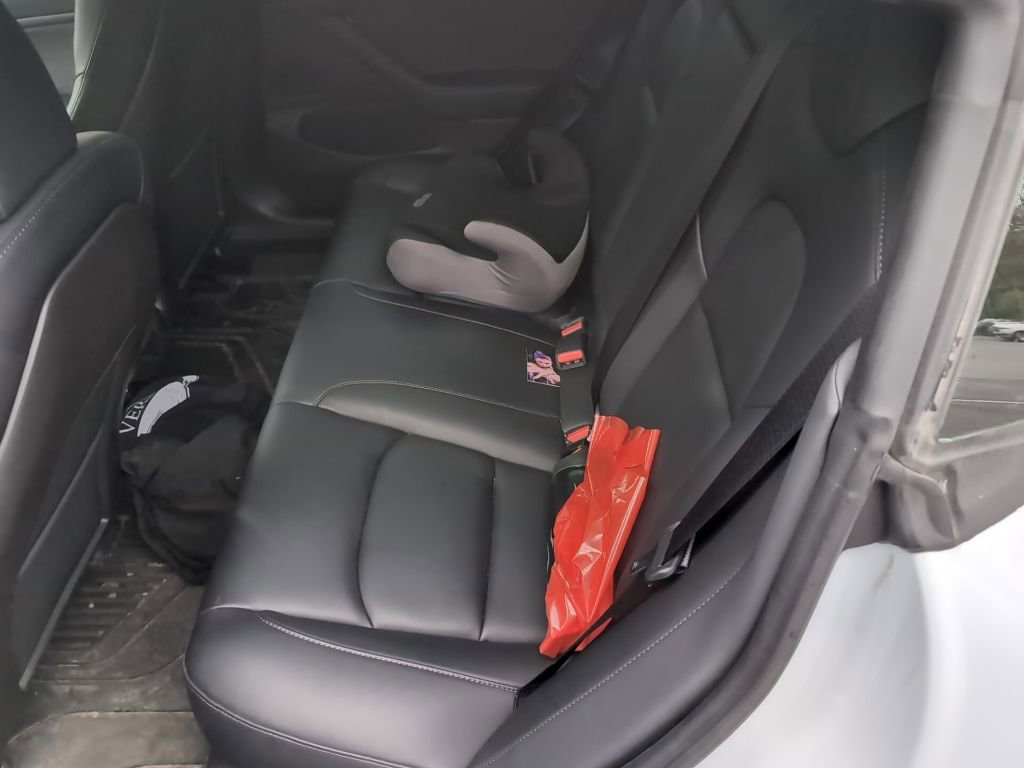Used 2019 Tesla Model 3 Performance AWD/4WD image 4