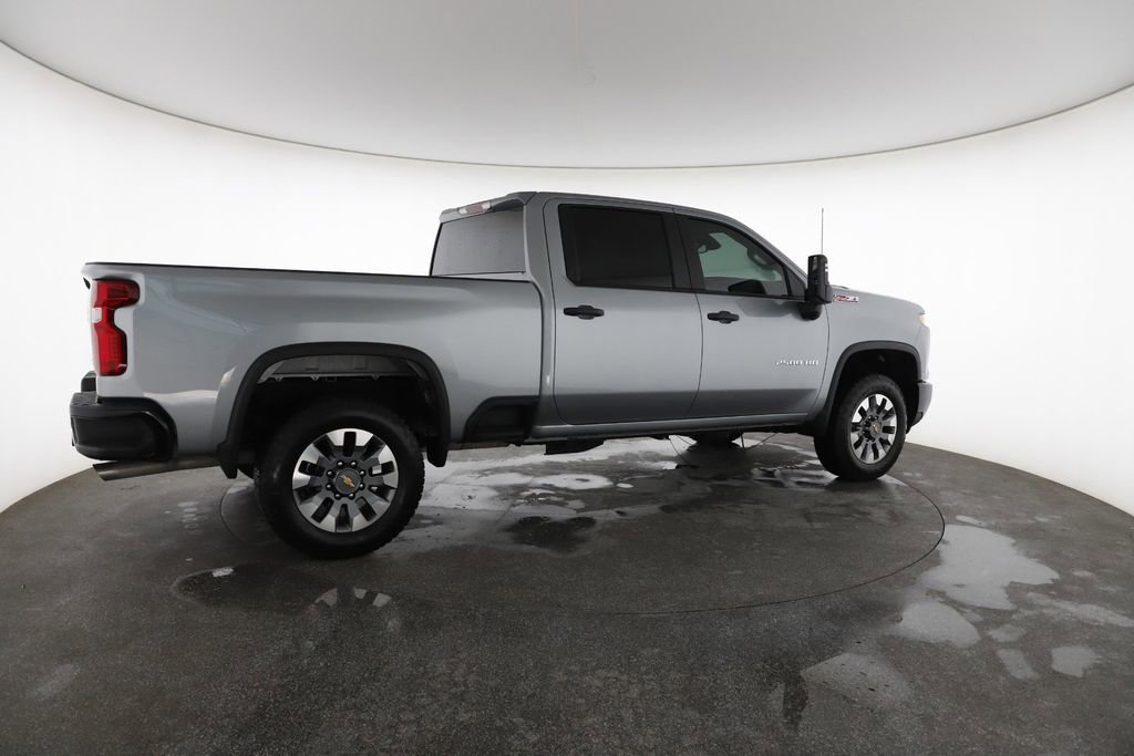 Used 2026 Chevrolet Silverado 2500 Custom w/ Custom Value Package image 13