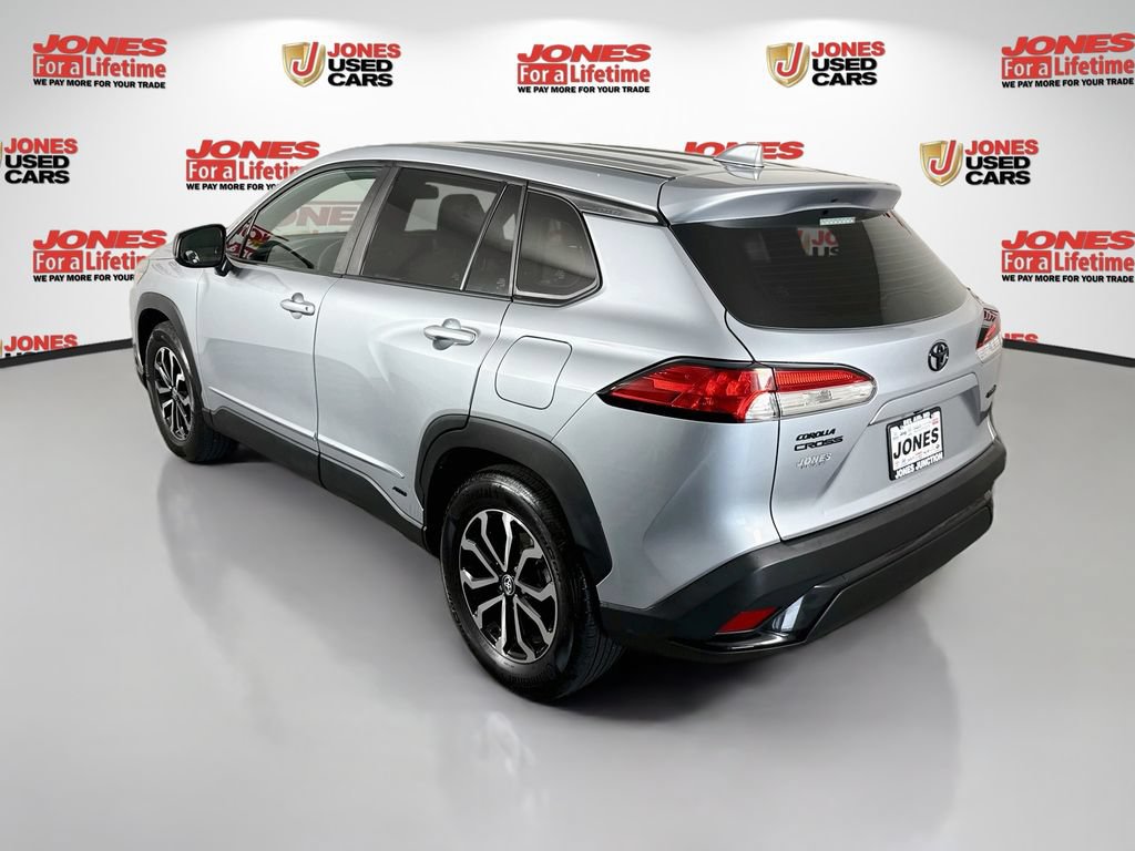 Certified 2023 Toyota Corolla Cross AWD Hybrid image 2