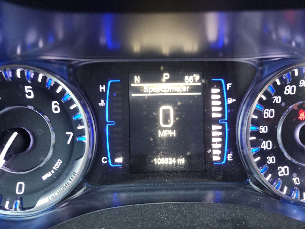 Used 2016 Chrysler 200 Limited Platinum w/ Comfort & Convenience Group image 11