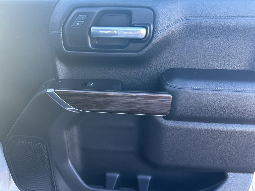 Used 2020 Chevrolet Silverado 1500 LT w/ All-Star Edition image 28