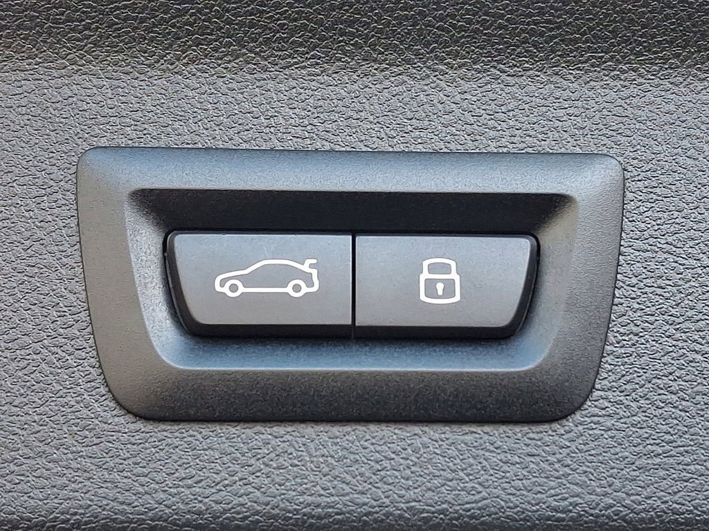 Used 2024 BMW X3 xDrive30i w/ Premium Package w/ZPA image 33