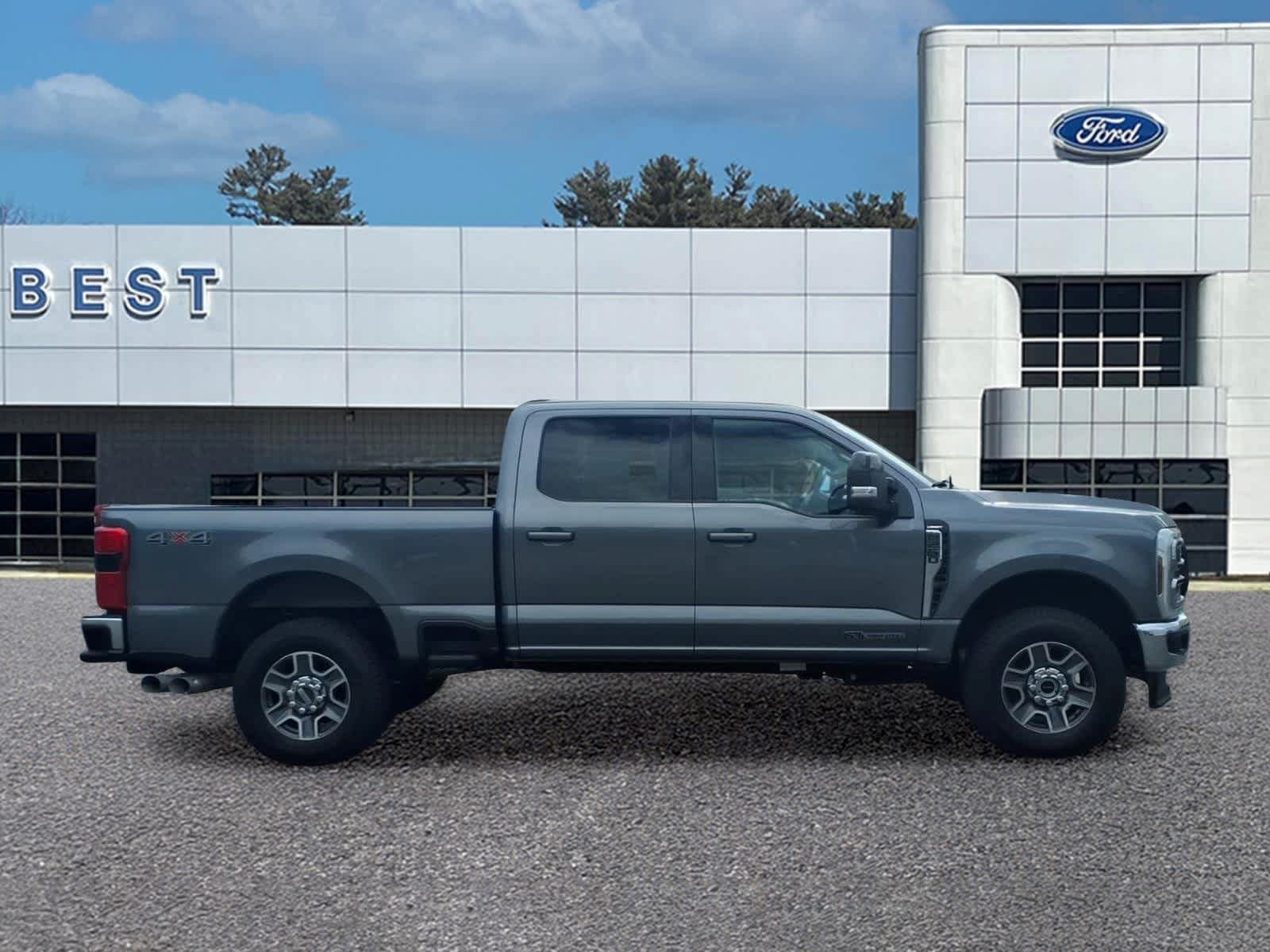 Used 2024 Ford F250 Lariat AWD/4WD image 8