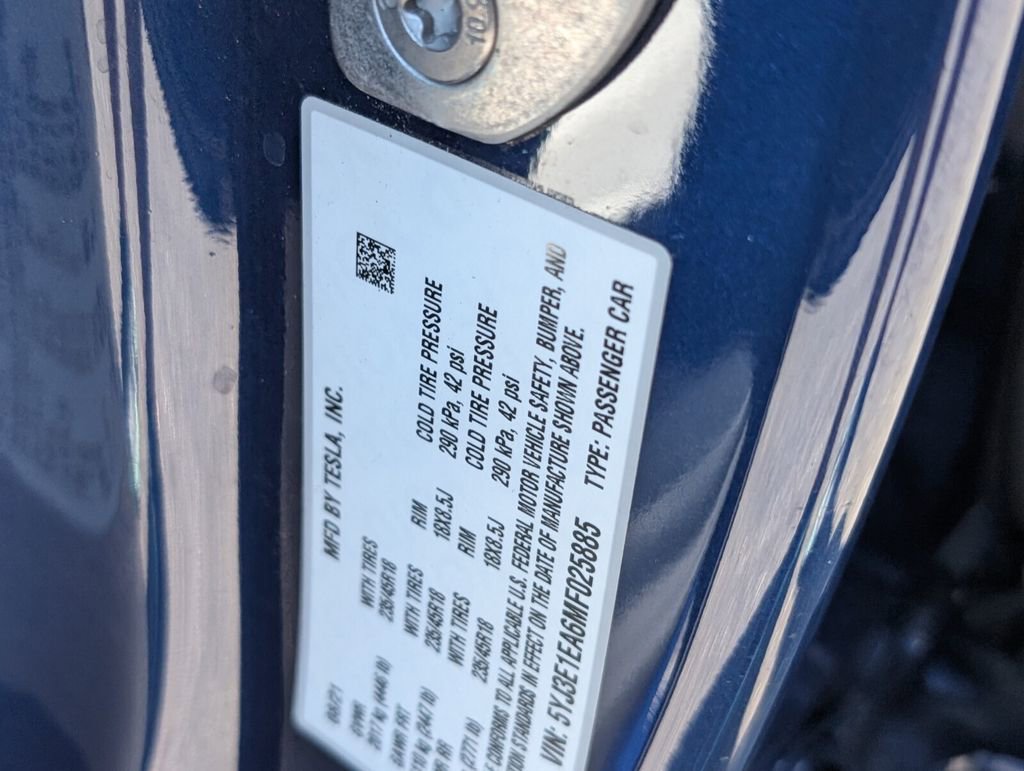 Used 2021 Tesla Model 3 Standard Range Plus image 19