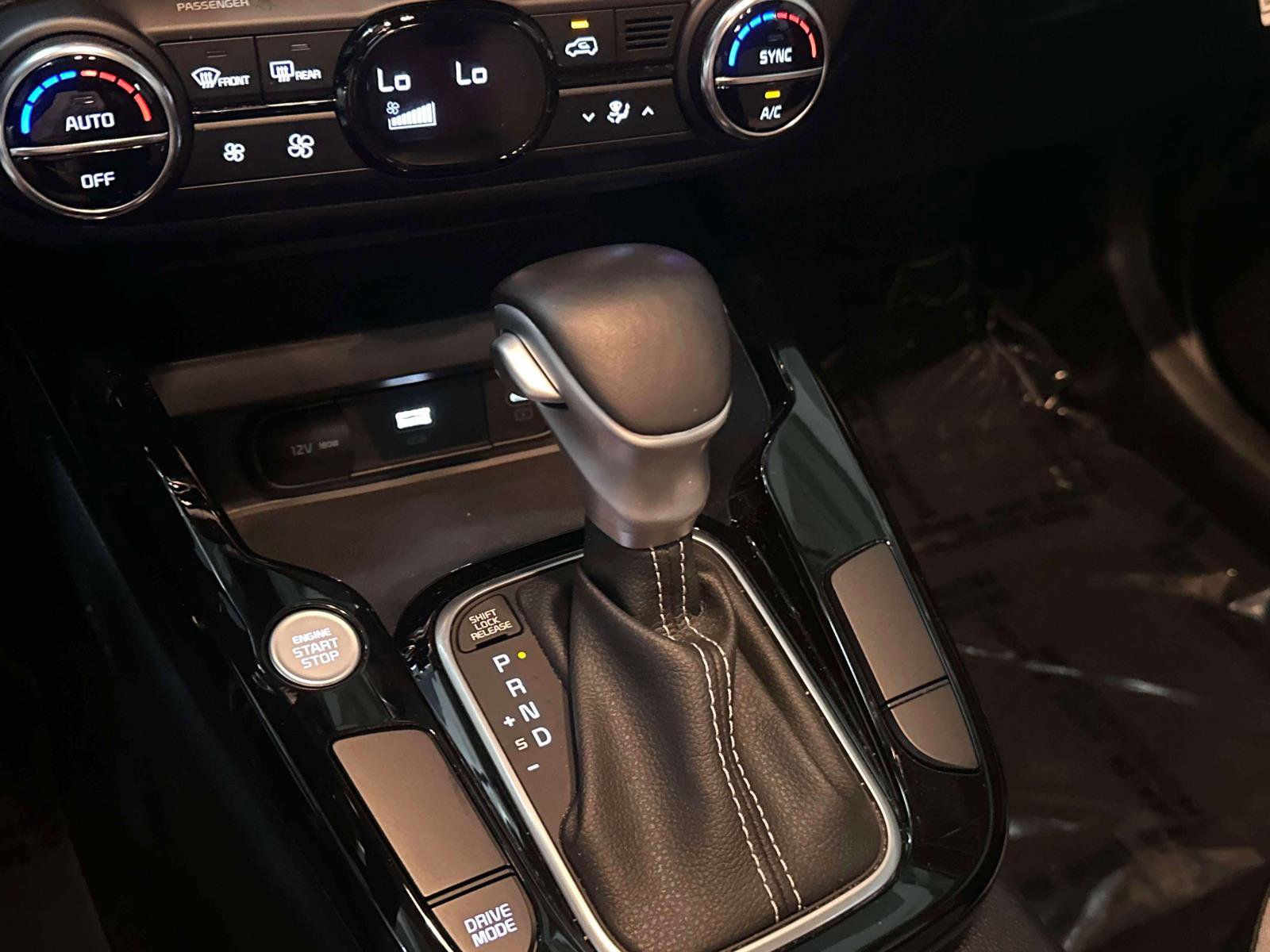 Used 2023 Kia Soul GT-Line image 28