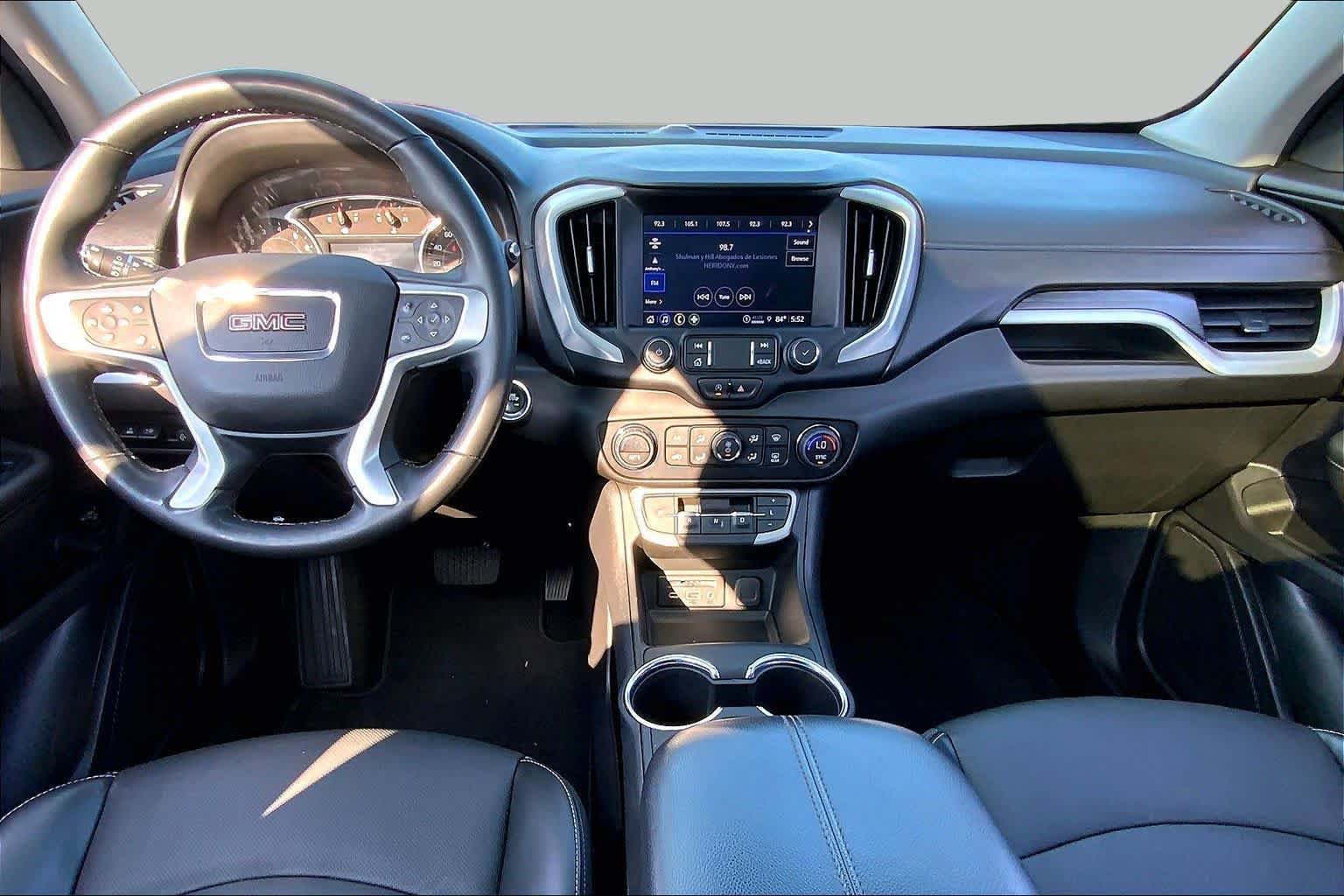 Used 2023 GMC Terrain SLT w/ Tech Package AWD/4WD image 14
