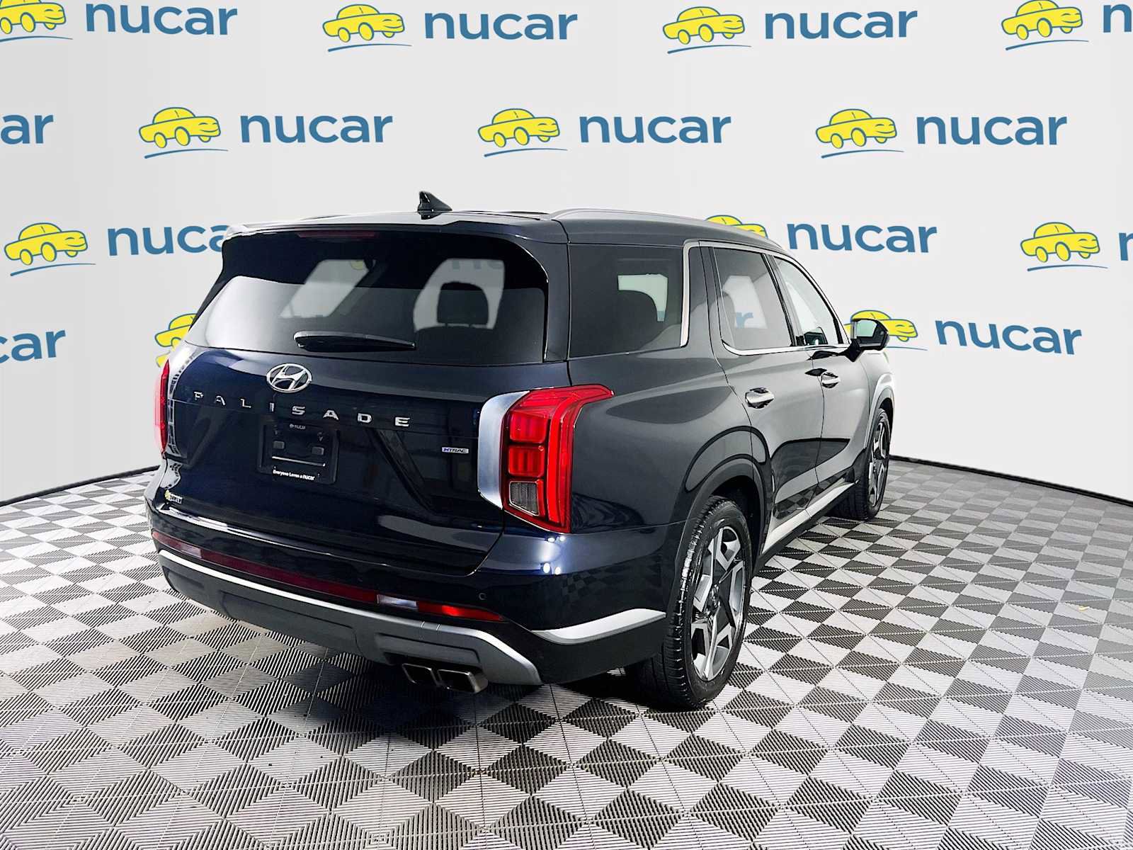 Used 2023 Hyundai Palisade Limited image 6