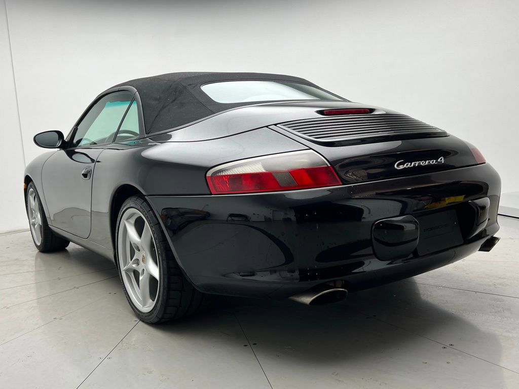 Used 2003 Porsche 911 Carrera 4 image 25