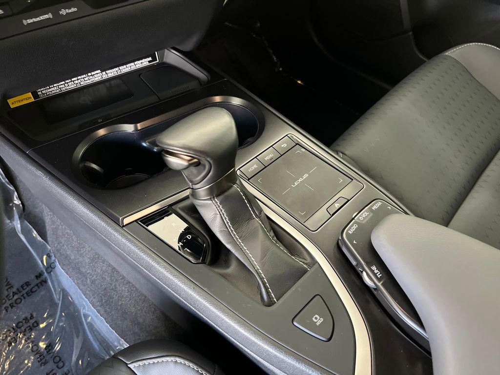Used 2022 Lexus UX 200 w/ Accessory Package (Z1) image 25